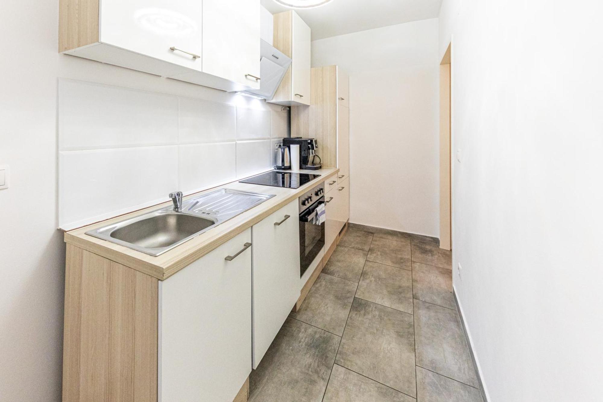Central & Affordable By Jr City Apartments Wien Eksteriør bilde